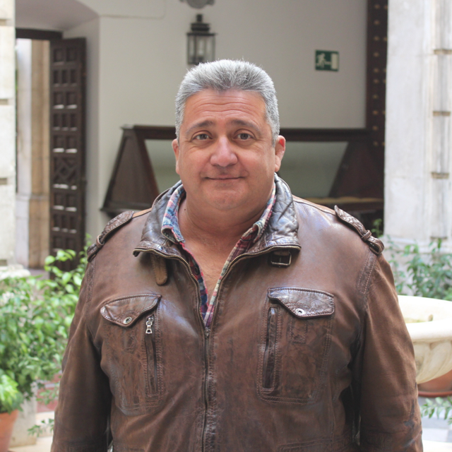 Roberto Ruiz González